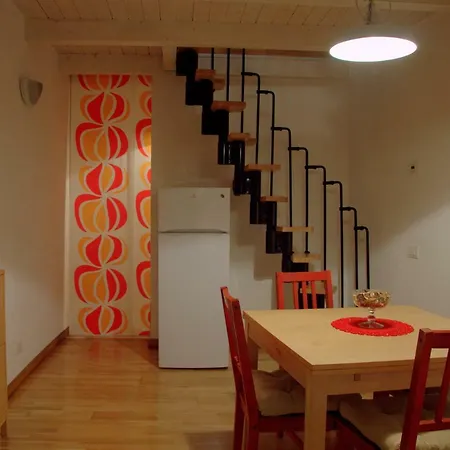Nel Borgo Antico Apartment *