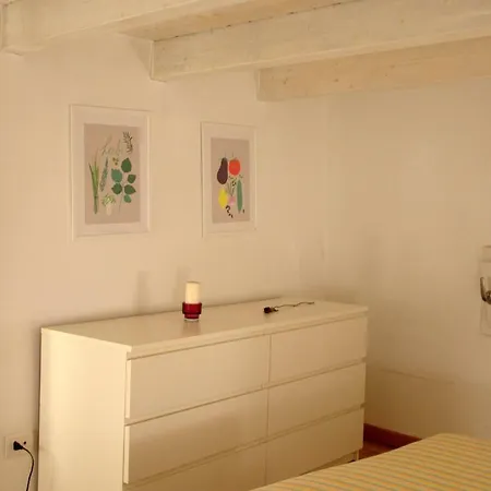 Nel Borgo Antico Apartment *